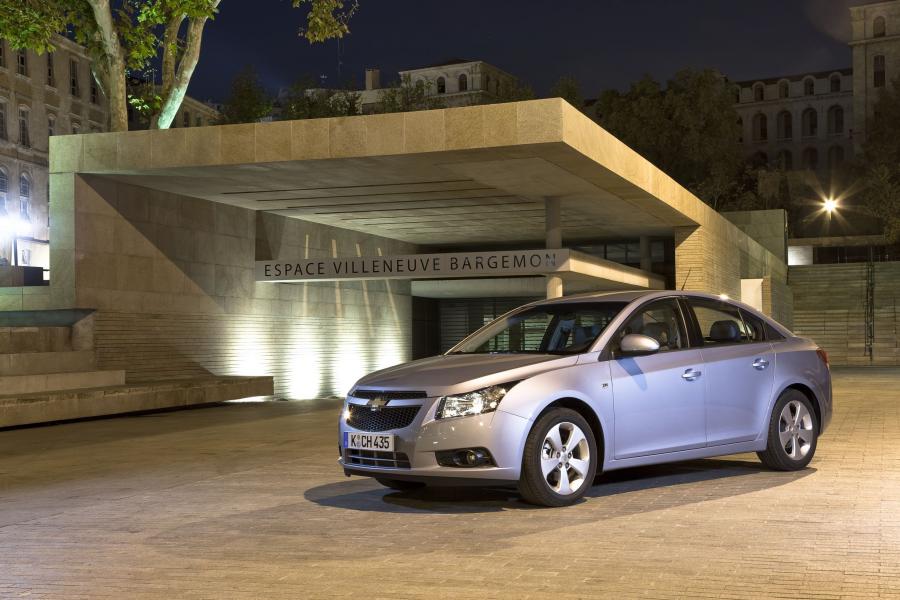  Chevrolet Cruze 2009 года  (фото 76 из 157)
